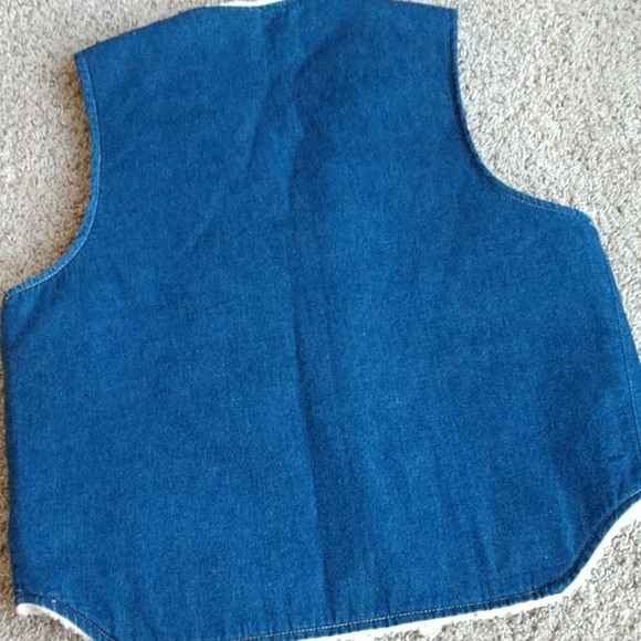 Vintage Denim & Sherpa Vest - Picture 6 of 8